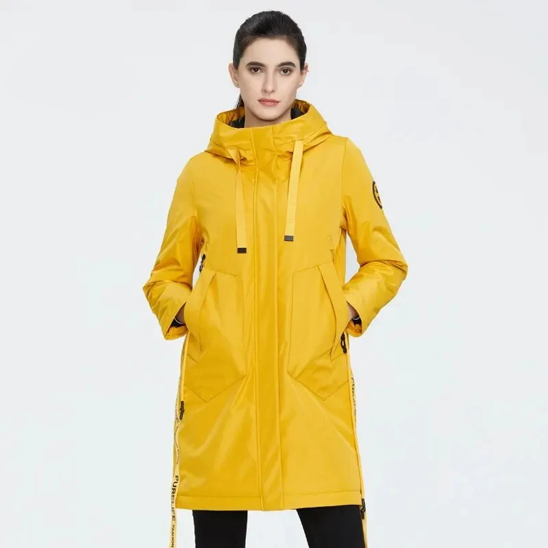 0-6b6cc2.jpeg Femme portant une Parka imperméable femme jaune avec grandes poches