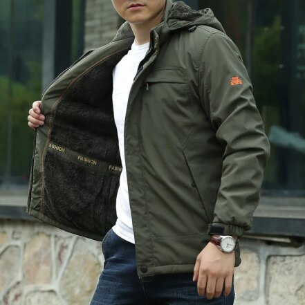 Parka fourrée homme avec capuche et intérieur polaire