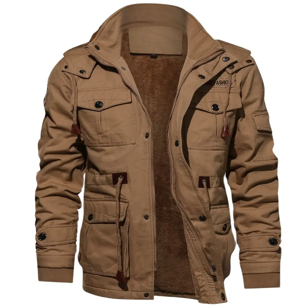 Parka fourrure homme avec capuche style cargo beige Parka fourrure homme avec capuche style cargo beige, multi poche