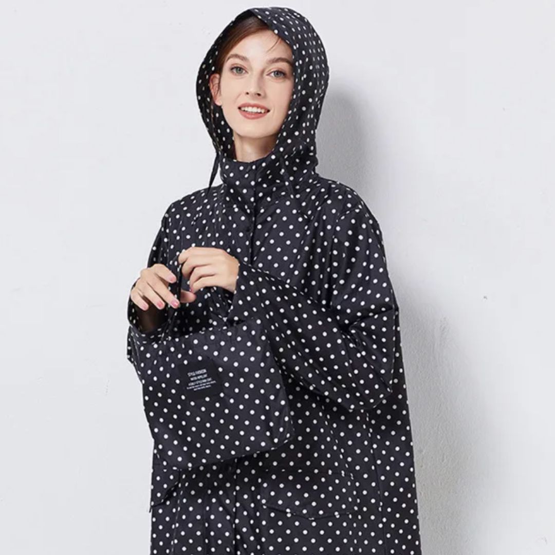 Parka légère femme noire et blanche à poids avec pochette de transport